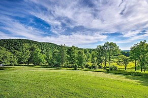 Private Dog-friendly Home: 3 Mi to Elk Mountain