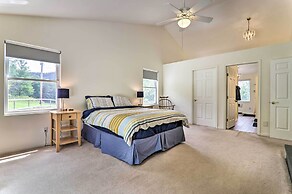 Private Dog-friendly Home: 3 Mi to Elk Mountain