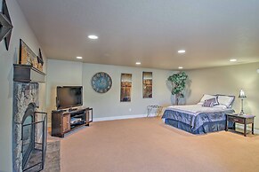 'bella Greens' Spacious Sturgis Home w/ Large Deck