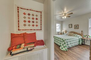 Hillside Haven w/ Deck < 2 Miles to Dwtn Ruidoso!