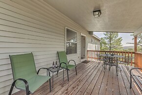 Hillside Haven w/ Deck < 2 Miles to Dwtn Ruidoso!