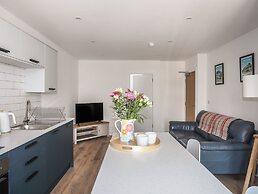 Swn Y Mor / Sound of the Sea