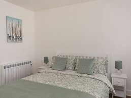 Swn Y Mor / Sound of the Sea