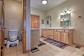 Sand Volleyball & Deck: Munds Park Getaway!