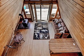 Secluded & Cozy Antimony Cabin w/ Fire Pit