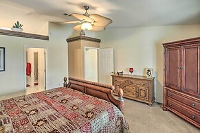 Arizona Retreat w/ Casita ~ 2 Mi to Lake Havasu