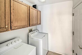 Arizona Retreat w/ Casita ~ 2 Mi to Lake Havasu