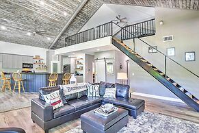 Outdoor Entertainment Space: Home in Mcqueeney