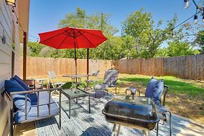 5 Mi to Downtown: Fort Worth Home w/ Yard