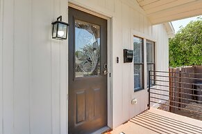 5 Mi to Downtown: Fort Worth Home w/ Yard