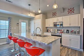 5 Mi to Downtown: Fort Worth Home w/ Yard