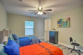 5 Mi to Downtown: Fort Worth Home w/ Yard