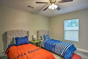 5 Mi to Downtown: Fort Worth Home w/ Yard