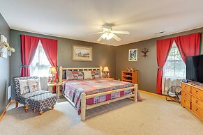 Picturesque Murphy Cabin w/ Fire Pit & Views!