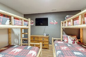 Picturesque Murphy Cabin w/ Fire Pit & Views!