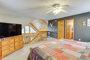 Game Room & Fire Pit: Picturesque Cabin in Murphy