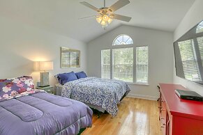 Bright Tallahassee Home, 5 Mi to Dtwn & Lake Ella!