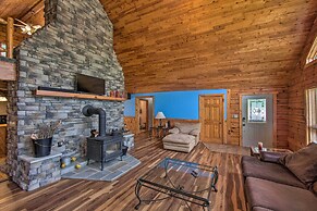 Cozy Family-friendly Pine Grove Cabin w/ Fire Pit!