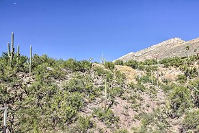 Near Golf: Mtn-view Studio in Tucson!