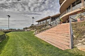 Near Golf: Mtn-view Studio in Tucson!