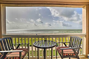 Oceanfront Corpus Christi Escape w/ Community Pool