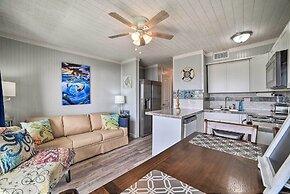 Oceanfront Corpus Christi Escape w/ Community Pool