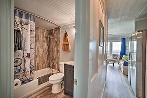 Oceanfront Corpus Christi Escape w/ Community Pool