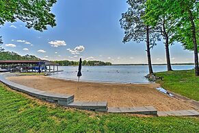 Henrico Hideaway w/ Lake Access + Boat Slip!