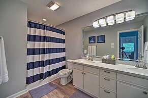 Henrico Hideaway w/ Lake Access + Boat Slip!