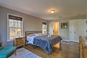 Beautiful Lakefront Retreat w/ Deck & Views!