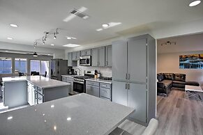 17 Mi to Dallas: Richardson Home w/ Hot Tub