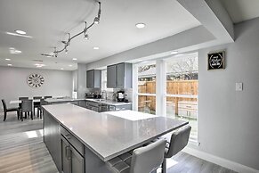 17 Mi to Dallas: Richardson Home w/ Hot Tub