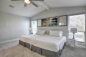 17 Mi to Dallas: Richardson Home w/ Hot Tub