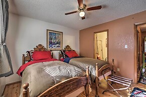 Downtown Red River Retreat w/ Mtn Views + Yard