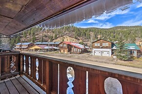 Downtown Red River Retreat w/ Mtn Views + Yard