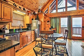 'breathtaking View' Cabin w/ Game Room & Hot Tub!