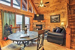 'breathtaking View' Cabin w/ Game Room & Hot Tub!