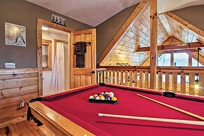 'breathtaking View' Cabin w/ Game Room & Hot Tub!