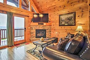 'breathtaking View' Cabin w/ Game Room & Hot Tub!