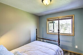 High Ridge Hideaway Apartment on 20 Acres!