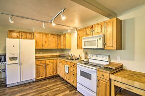 High Ridge Hideaway Apartment on 20 Acres!