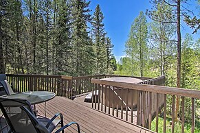 Florissant Hilltop Hideaway w/ Porch + Pond Access