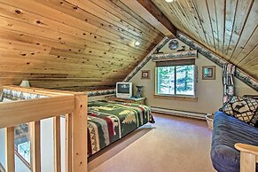 Florissant Hilltop Hideaway w/ Porch + Pond Access