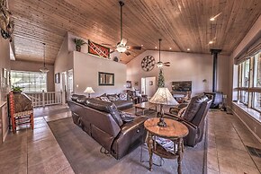 Cozy Ruidoso Digs by Downtown, 19 Mi to Ski Apache