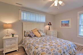 Hilton Head Waterfront Golf Getaway: Pet Friendly!