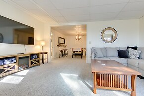 Bright Asheville Retreat With Hot Tub & Decks!