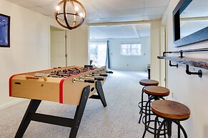 Bright Asheville Retreat With Hot Tub & Decks!