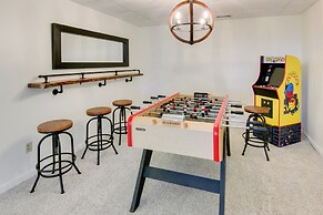 Bright Asheville Retreat With Hot Tub & Decks!