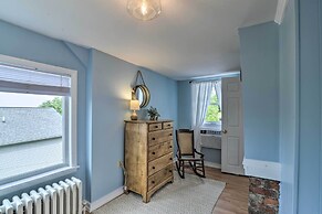 Enchanting Family House w/ Balcony < 3 Mi to Wvu!