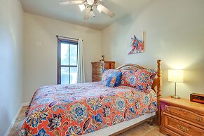 Cozy New Braunfels Condo w/ Community Pool & Grill